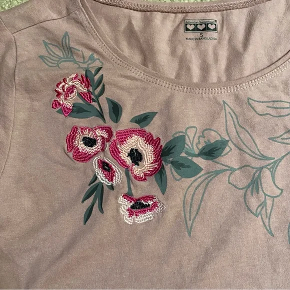 American sweetheart pink floral embroidery long sleeve tee - Picture 5 of 9